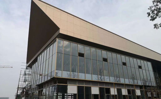 盤龍城飛機(jī)場鋼構(gòu)幕墻項(xiàng)目-案例